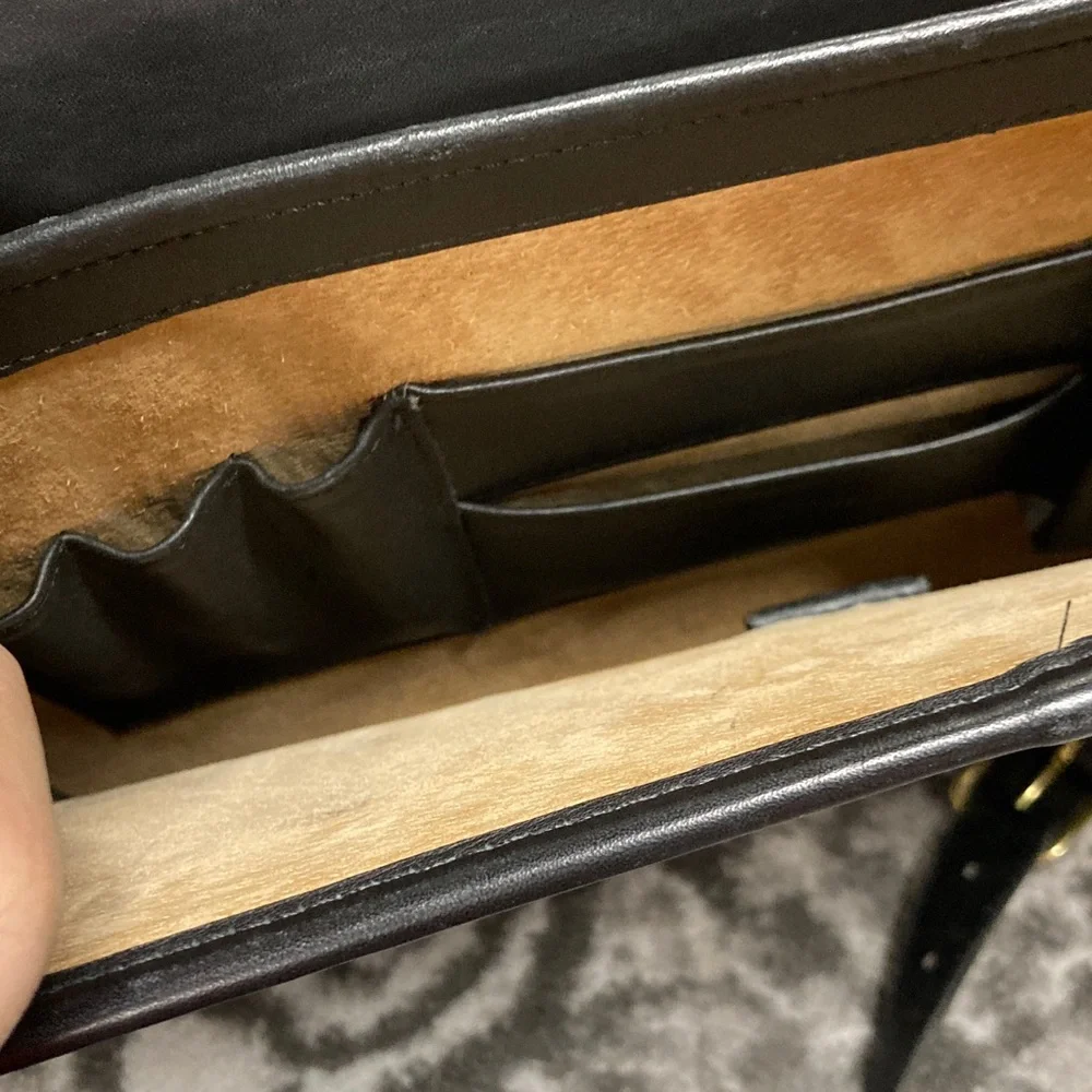 Coach Diplomat attache No G8Z-5353, black leather, gold tone hardware, briefcase